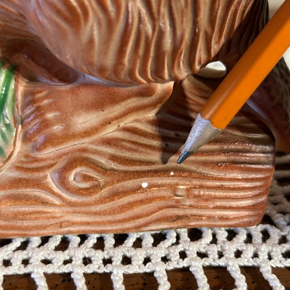 Vintage Beaver on a Log Canada Souvenir Giftcraft Made in Japan - Picture 5 of 6